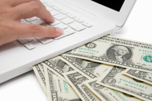Como ganhar dinheiro na internet sem precisar vender nada?